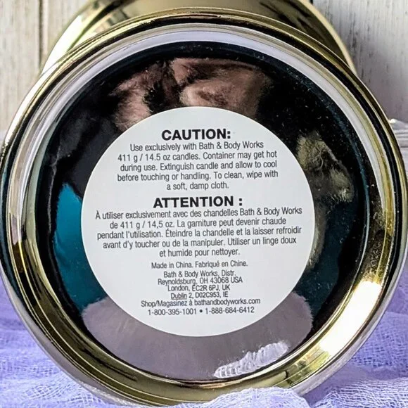 Bath & Body Works Illuminated Light-Up Butterfly 3-Wick Candle Holder NEW - Picture 4 of 6